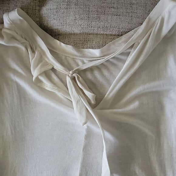 J.crew basic cream colored tee - Picture 4 of 5